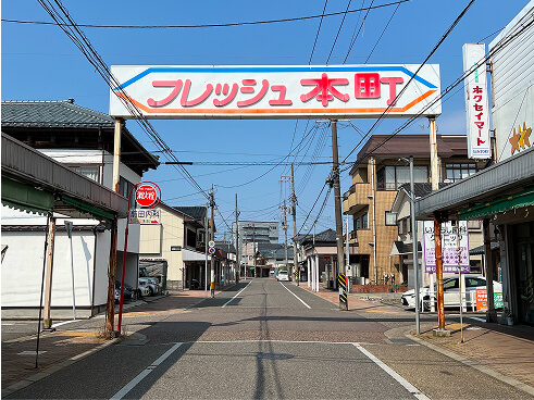 ムチ打ちでくびの痛みをもつ人